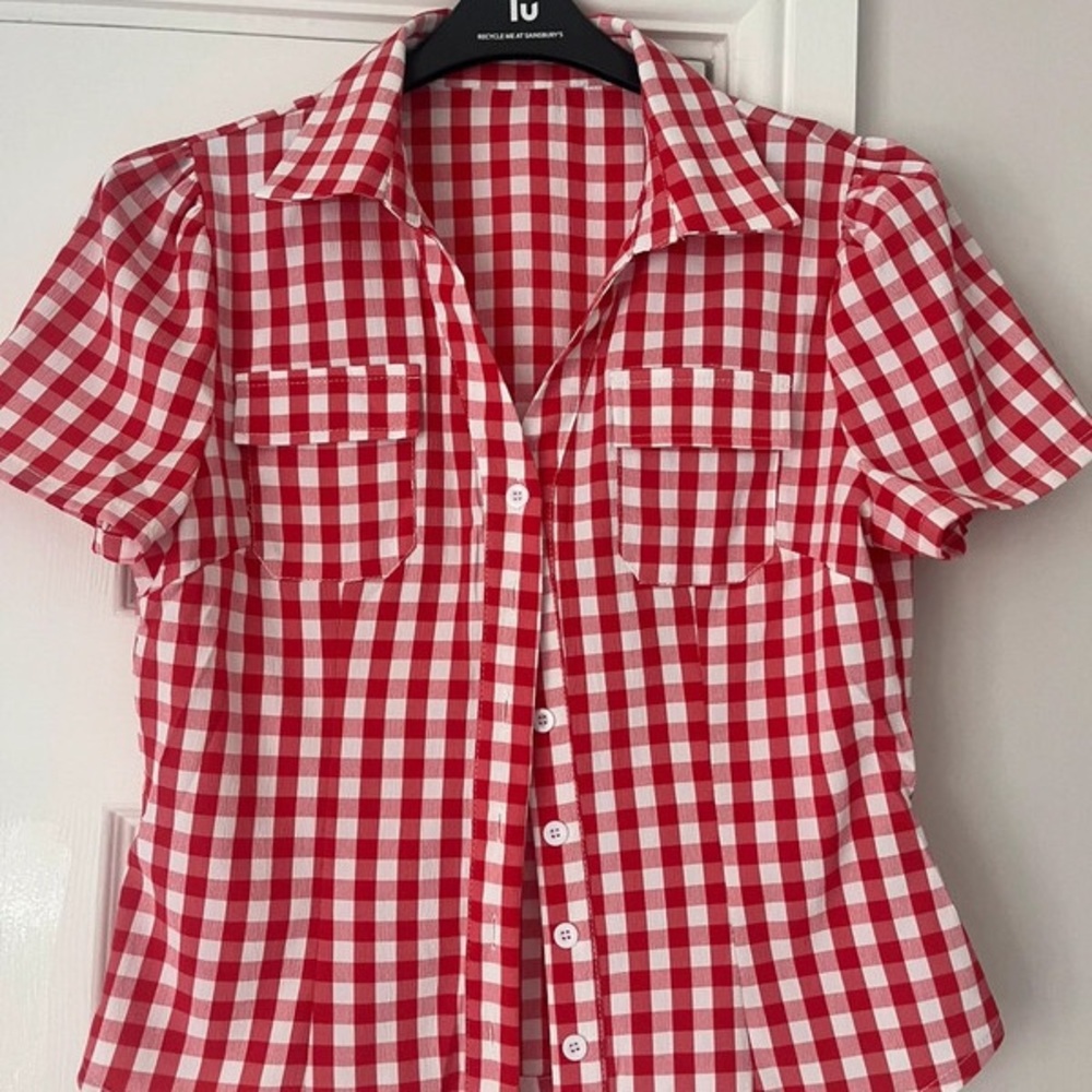 Red and White Checkered Short Sleeve Shirt